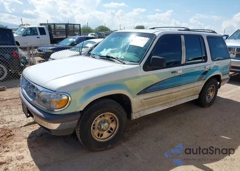 1997 Ford Explorer Eddie Bauer/Limited/Xl/Xlt from USA, damaged, VIN 1FMDU34E2VZB17980